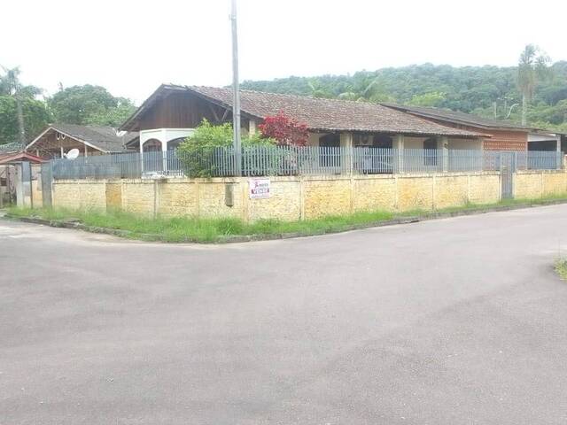 #V2469 - Casa para Venda em Antonina - PR - 2