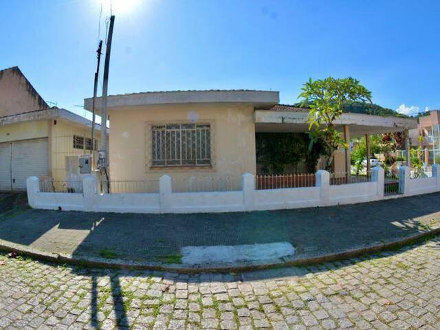 # - Casa para Venda em Antonina - PR - 2