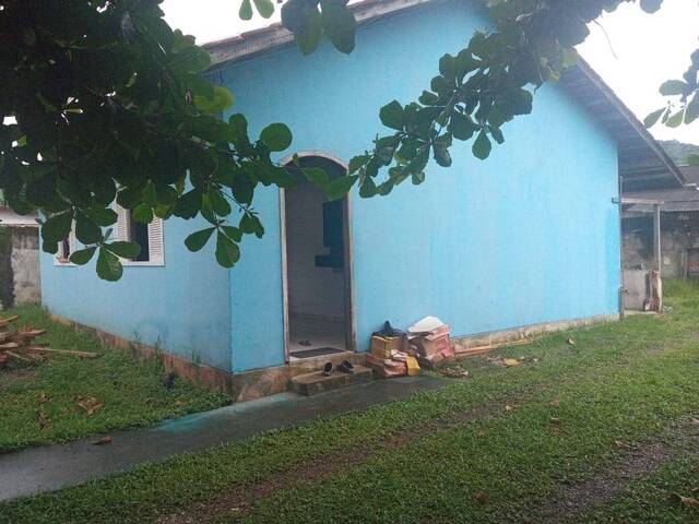 #V2503 - Casa para Venda em Antonina - PR - 2