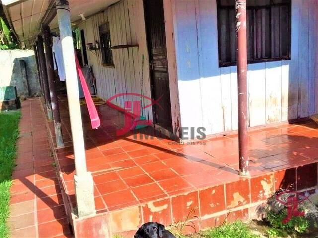 #V2553 - Casa para Venda em Antonina - PR - 2