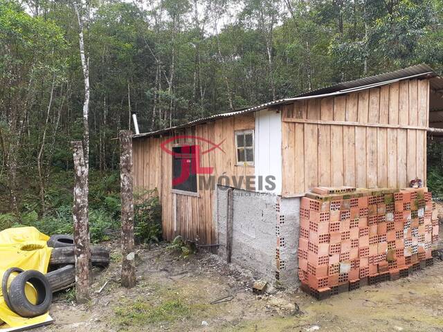 Venda em Rio do nunes - Antonina