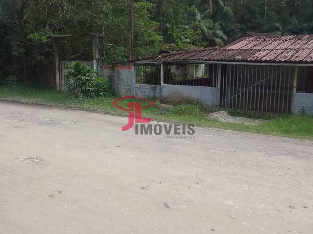 Venda em Rio do nunes - Antonina
