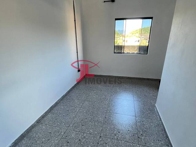 Casa para Locação em Antonina - 4